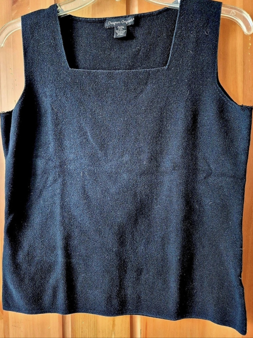 Designers Originals Sleeveless Square Neck Top in Black PXL Like New